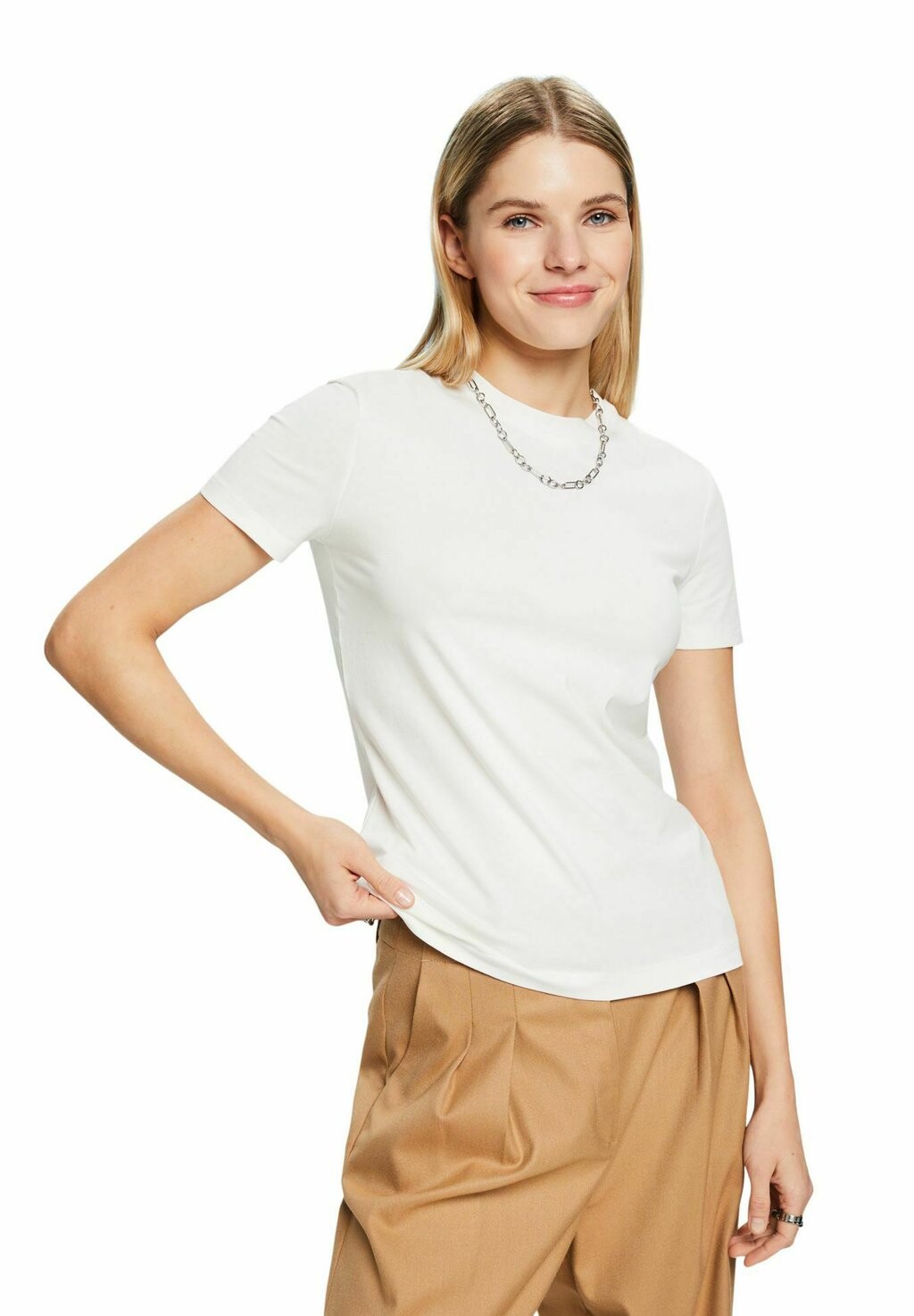 

Футболка базовая MIT RUNDHALSAUSSCHNITT Esprit, цвет off white