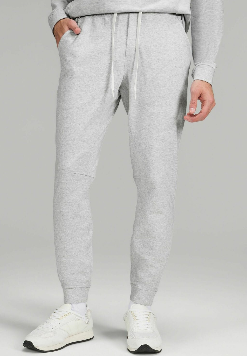 

Спортивные брюки lululemon