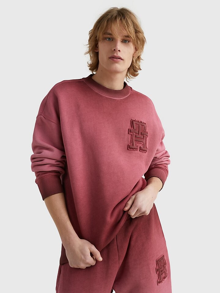

Толстовка с монограммой, окрашенная в одежду Hilfiger Collection