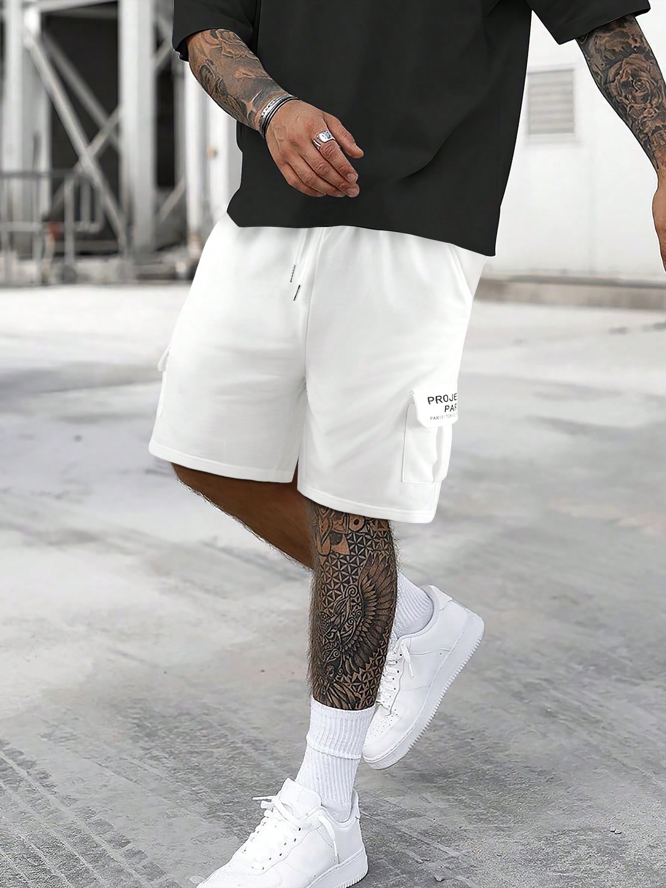 Мужские шорты карго с буквенным принтом и карманами Manfinity EMRG, белый