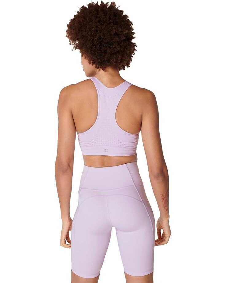 

Бюстгальтер Sweaty Betty Stamina Workout Bra, цвет Mistflower Purple