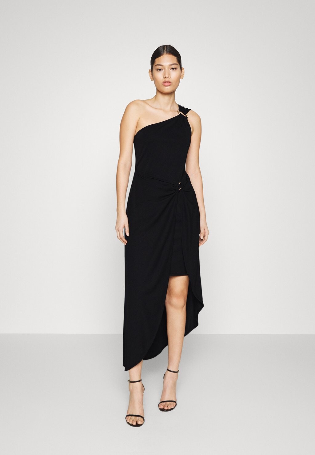 

Платье DKNY, черный