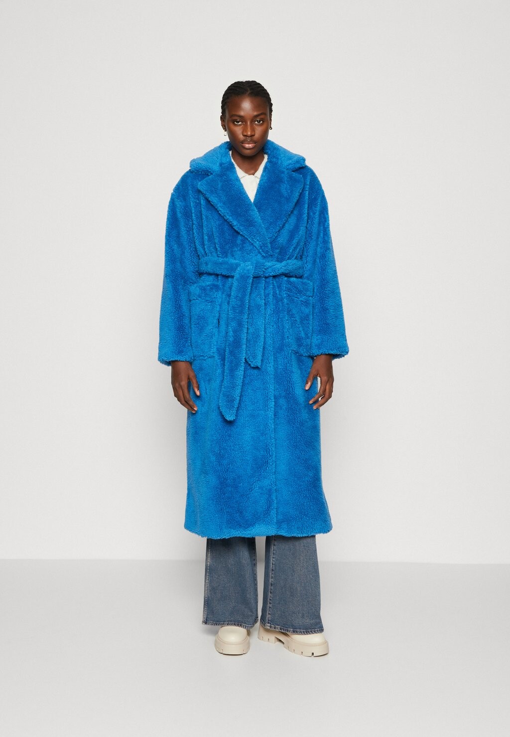 

Зимнее пальто Alesandra Wrap UGG, цвет night sky