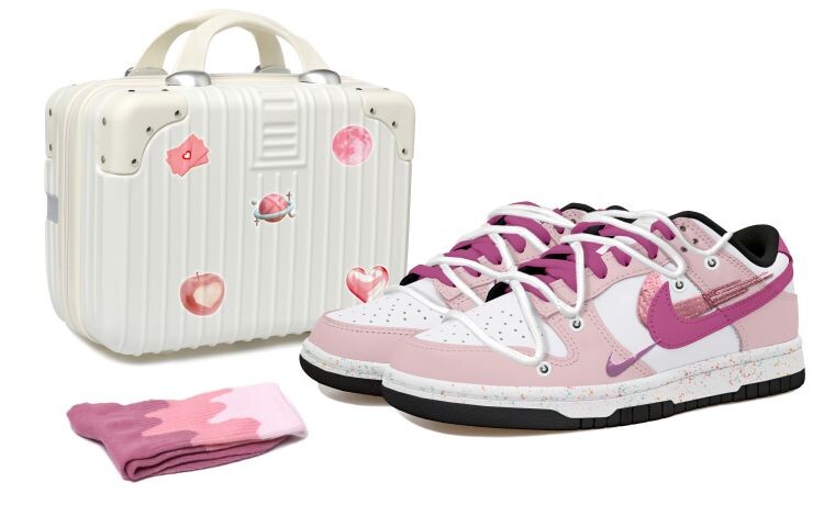 

Женские кроссовки для скейтбординга Nike Dunk