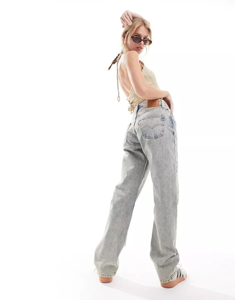 

Серые джинсы прямого кроя в стиле 90-х Levi's 501
