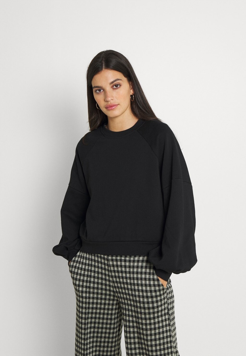 

Толстовка Vero Moda VMVENUS РЕГЛАН OVERSIZE VIP, черный