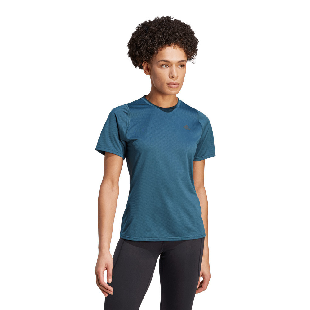 

Спортивная футболка adidas Run Icons 3 Bars, синий
