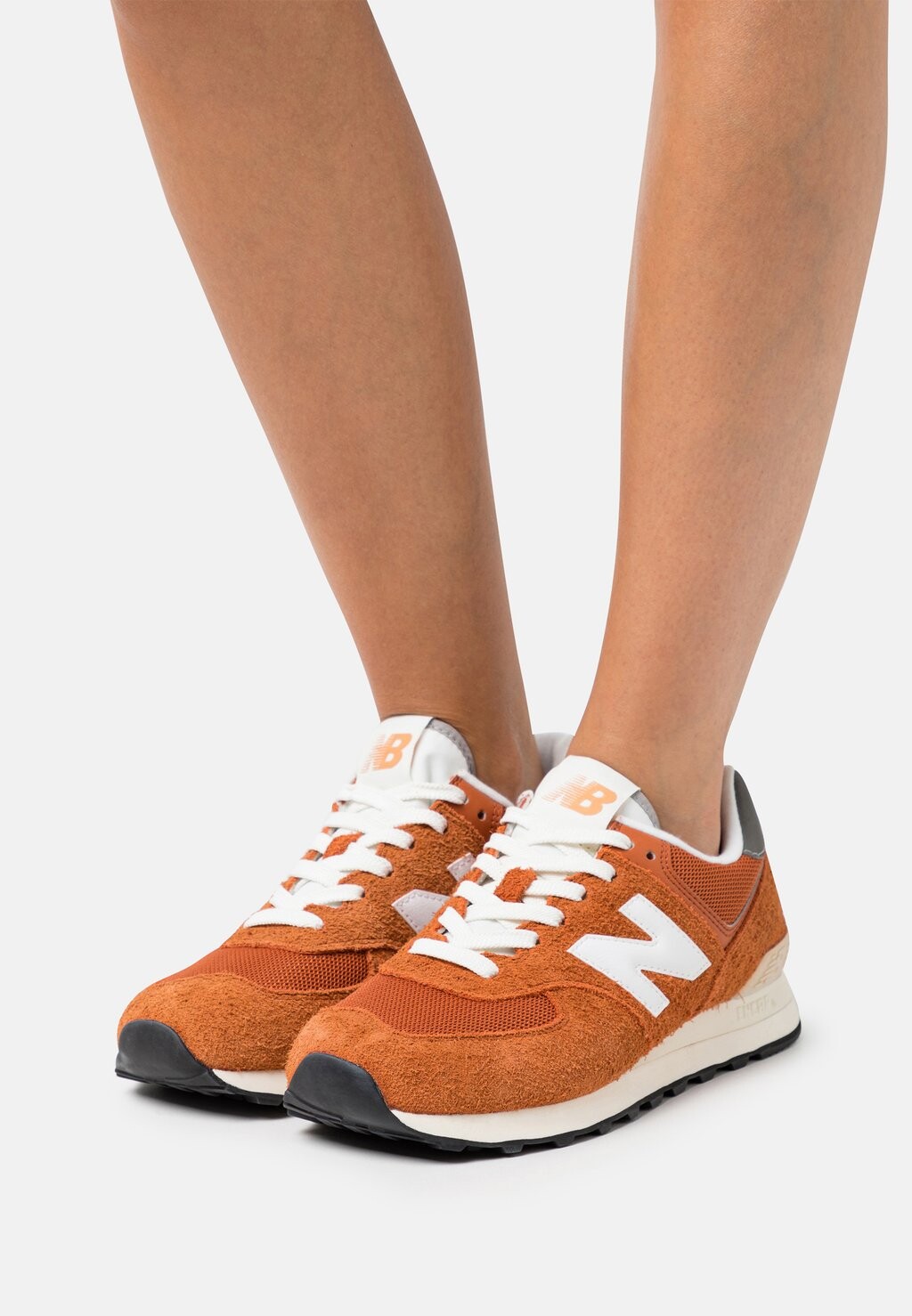 

Кроссовки New Balance