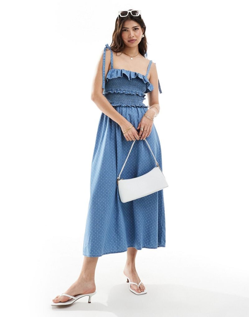 

Джинсовое платье макси с оборками в горошек ASOS DESIGN