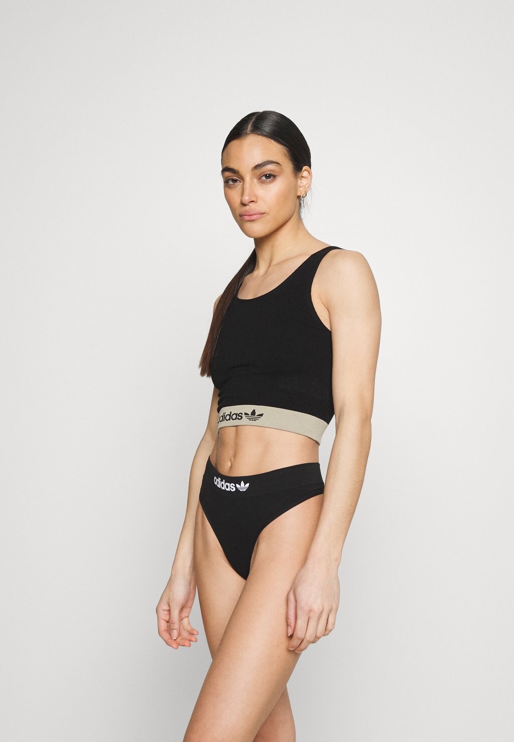 

Стринги adidas Originals