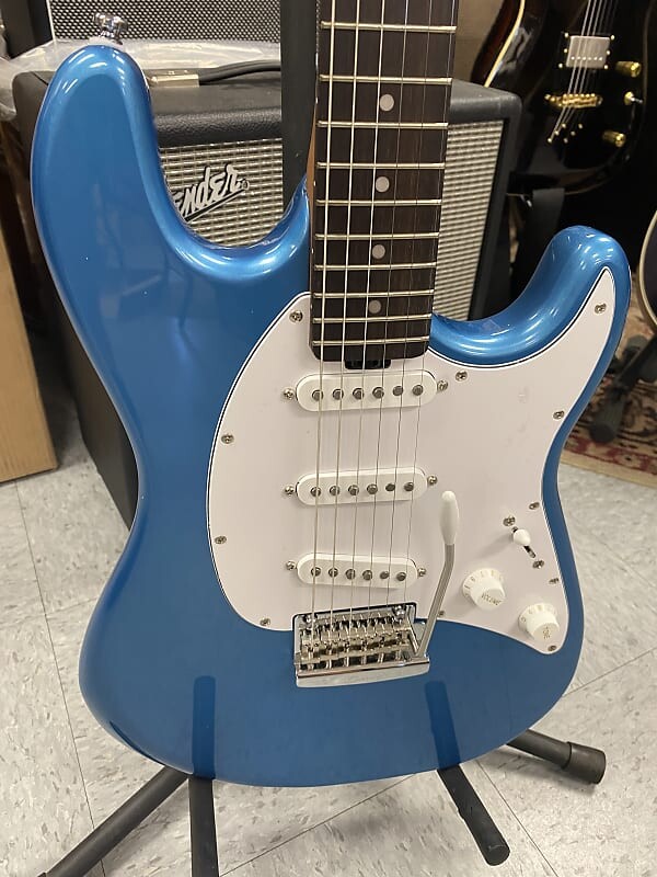 

Электрогитара Sterling by MusicMan Cutlass CT50 SSS 2022 Toluca Lake Blue