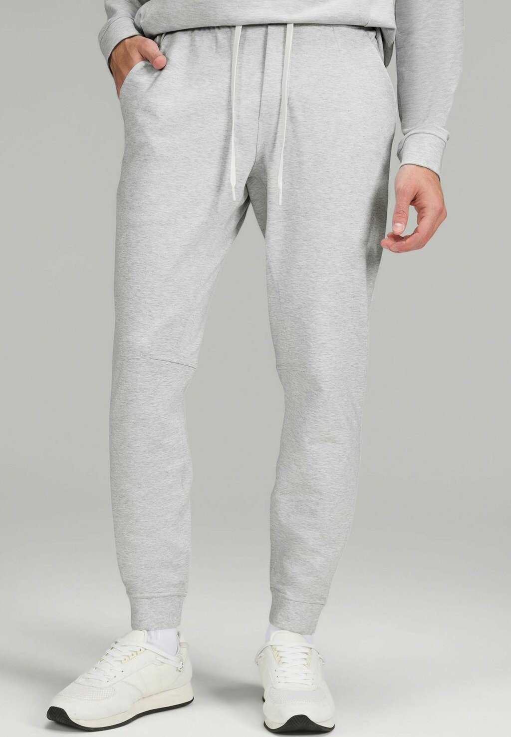 

Спортивные брюки lululemon