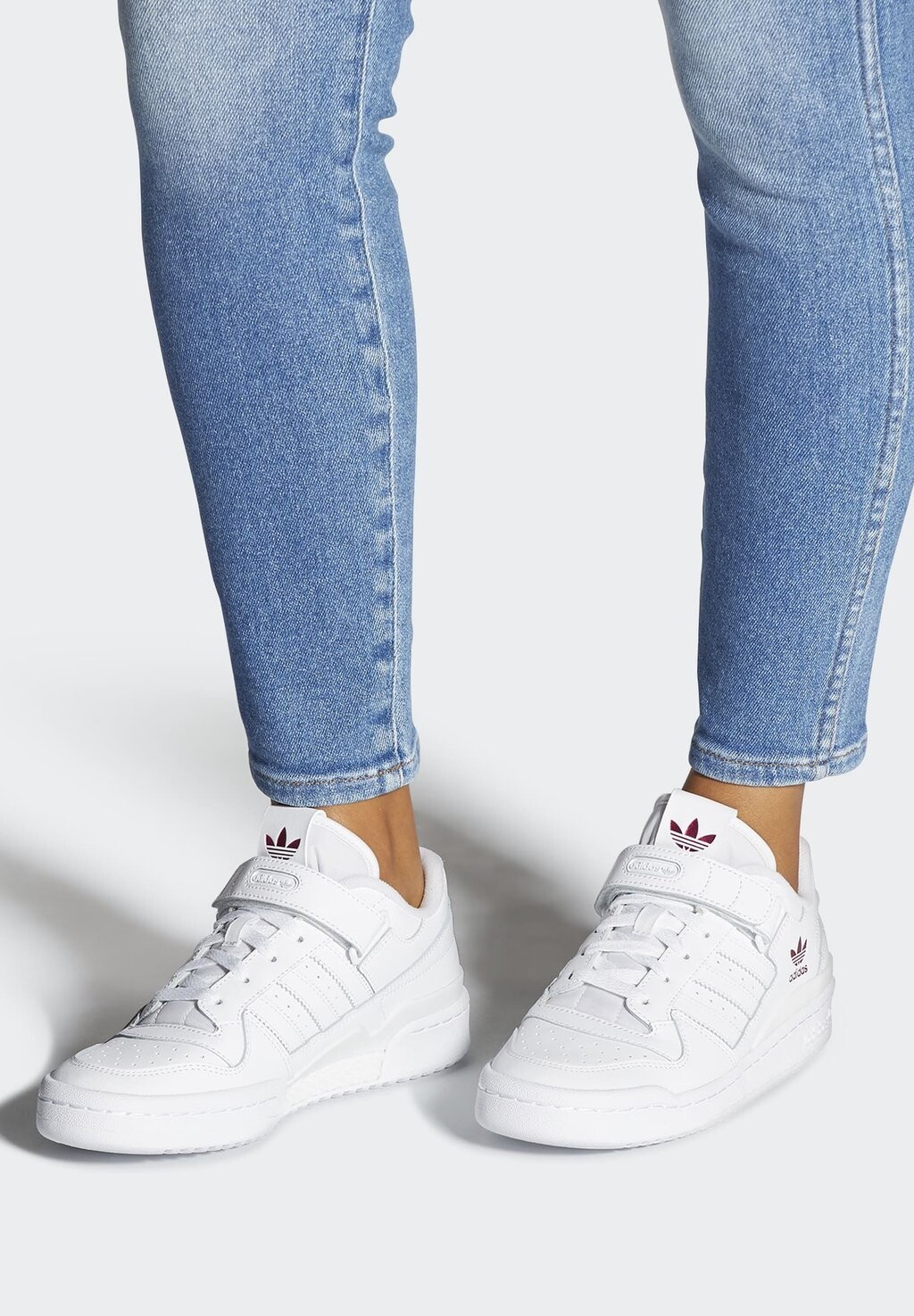 

Кроссовки adidas Originals, белый