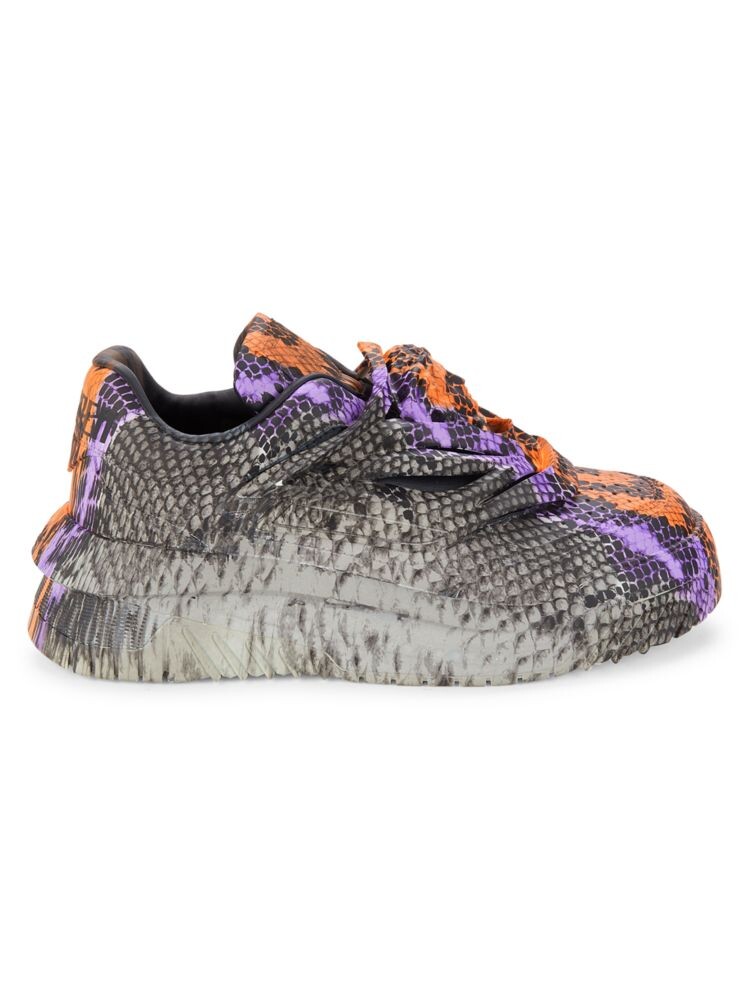 

Кожаные кроссовки со змеиным тиснением Versace, цвет Grey Multicolor