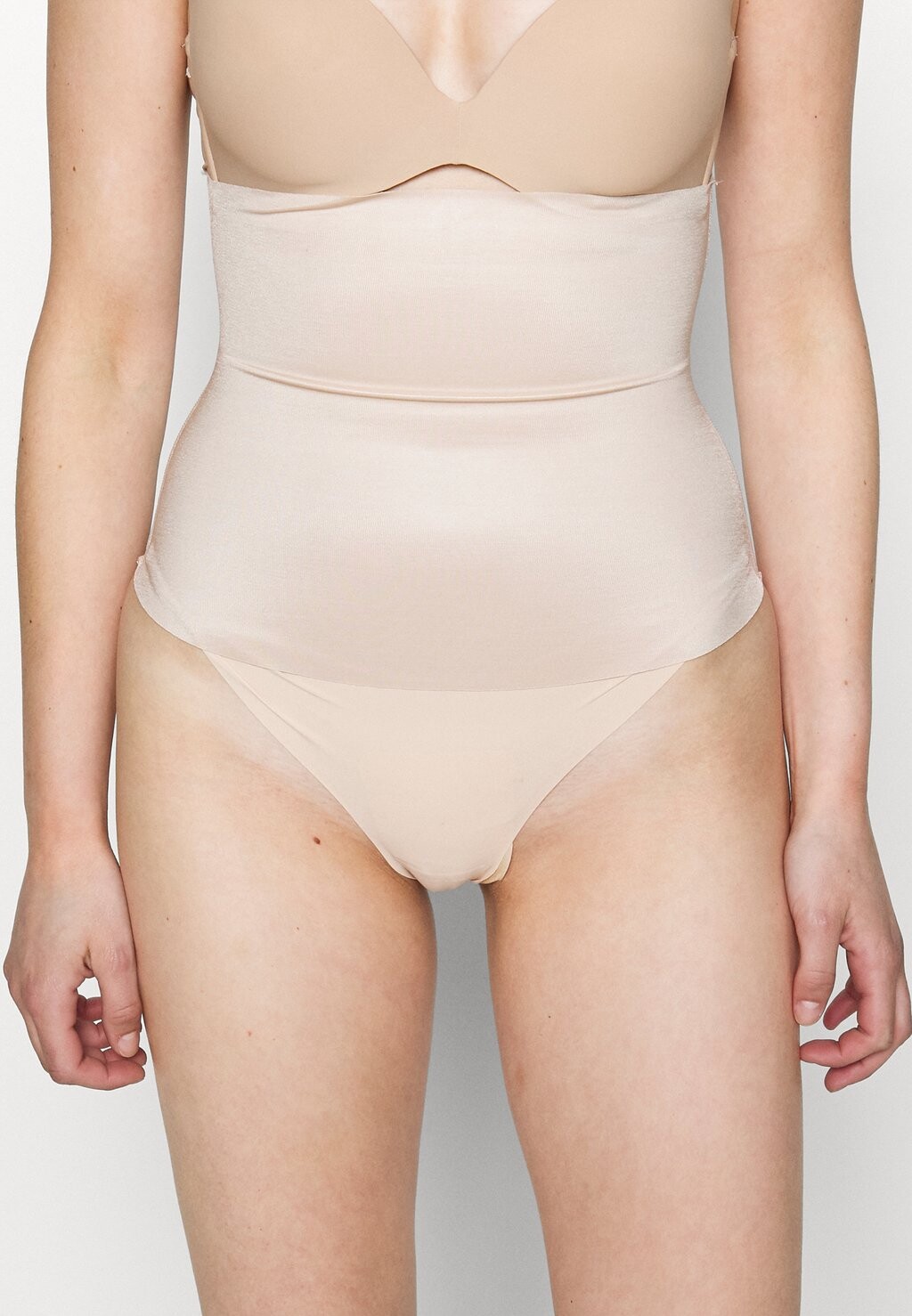 

Корсет Spanx