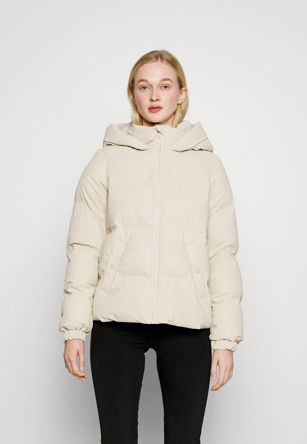 

Куртка зимняя Vero Moda VMNOE SHORT COADED JACKET, цвет oatmeal