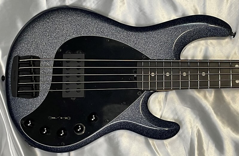 

Басс гитара Ernie Ball MusicMan StingRay 5 "DarkRay" Starry Night / Ebony