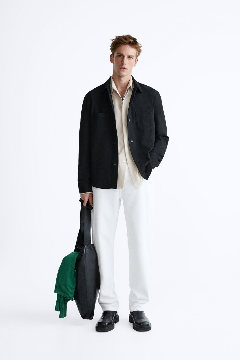 

Комфортный комбинезон с карманом Zara, черный