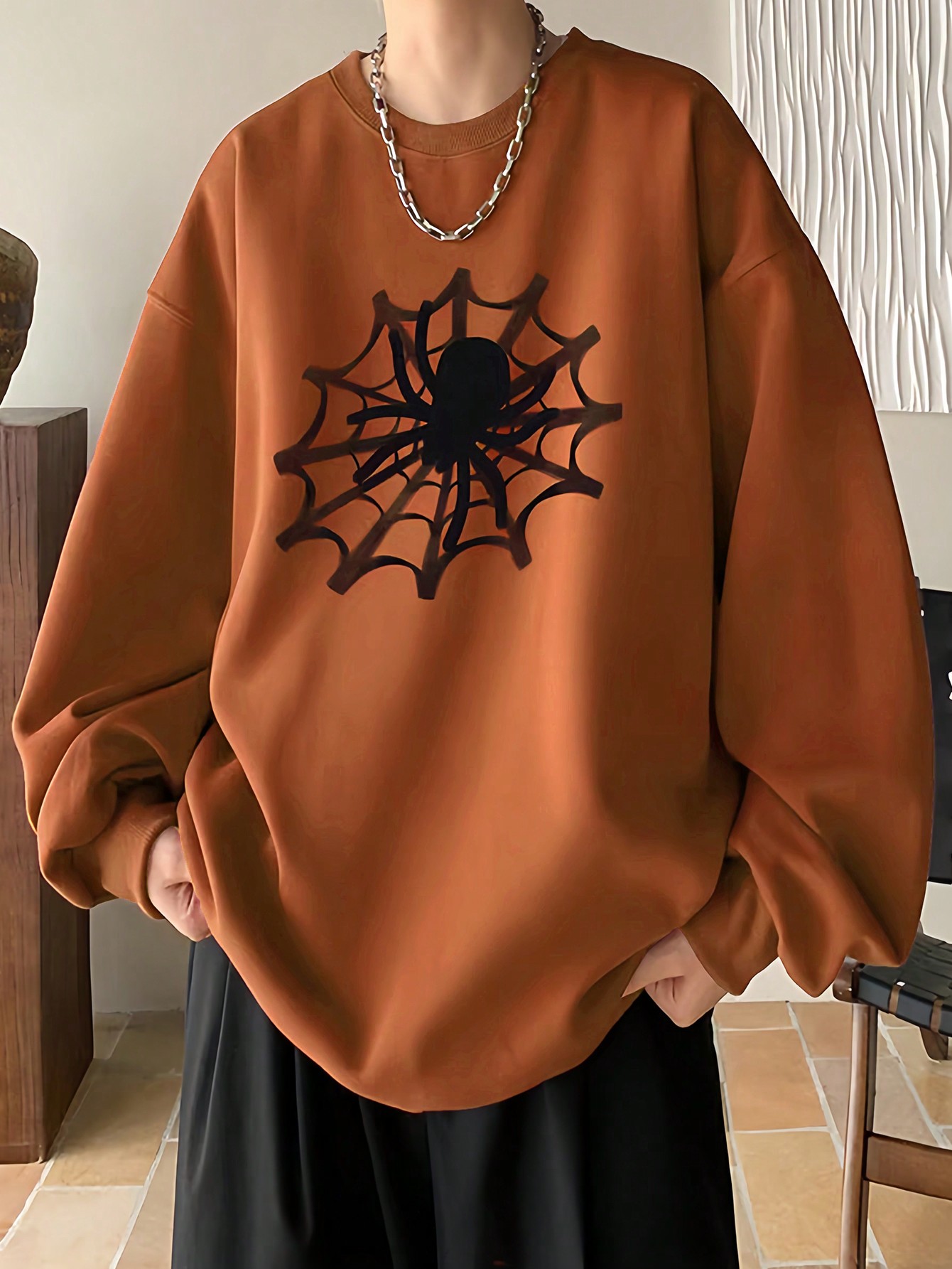 Manfinity EMRG Мужской пуловер свободного кроя с принтом паутины и заниженными плечами, апельсин