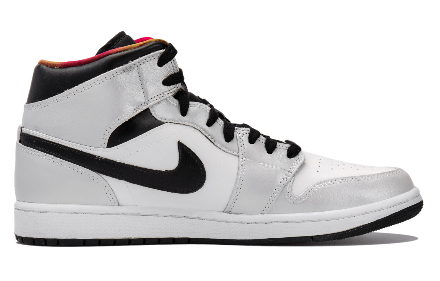 

Баскетбольные кроссовки Air 1 Vintage Men Mid-top White/Silver/Black Jordan