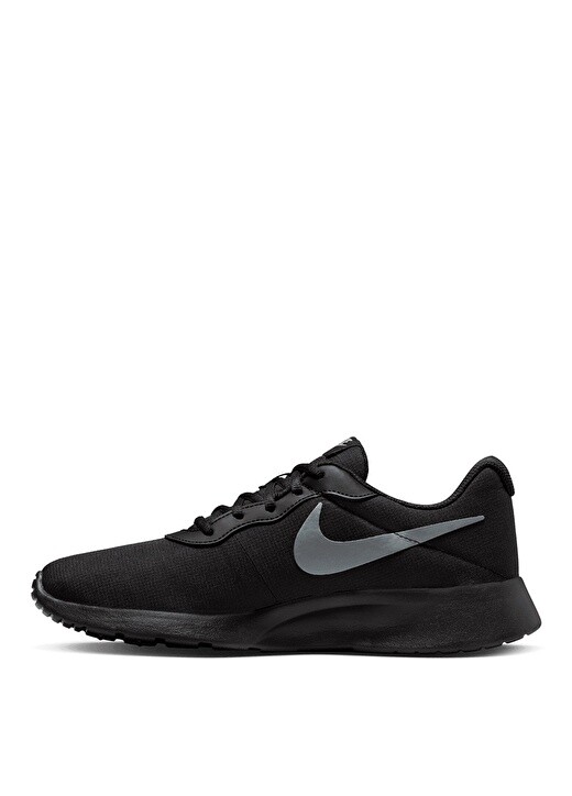 

Женские повседневные туфли Nike