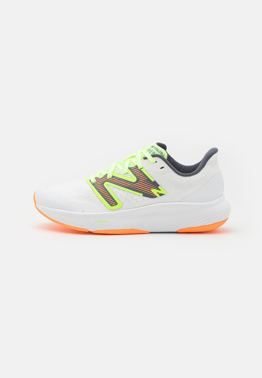 

Кроссовки нейтрального цвета FUELCELL REBEL UNISEX New Balance, цвет white
