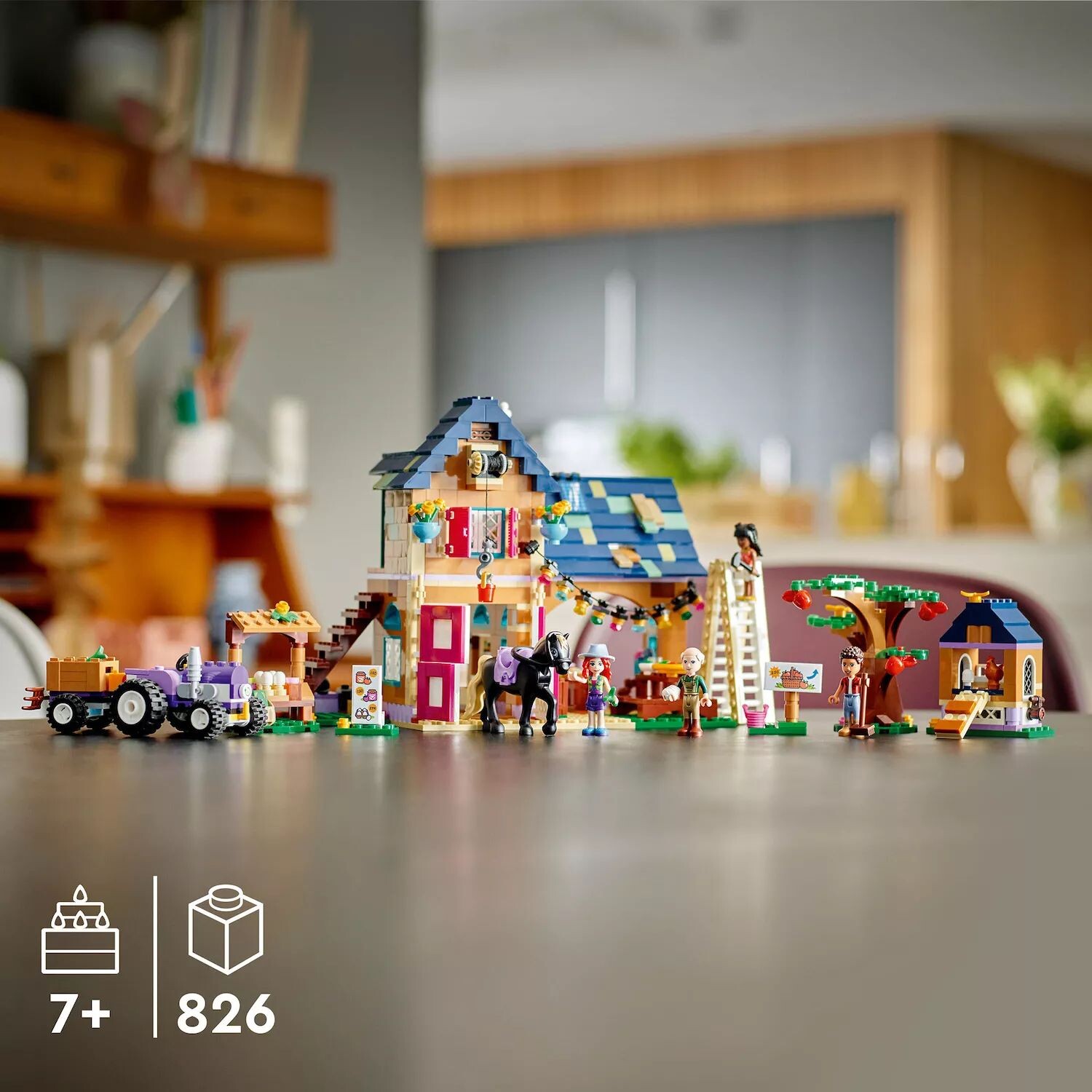

Конструктор LEGO Friends Organic Farm 41721 (826 деталей) LEGO