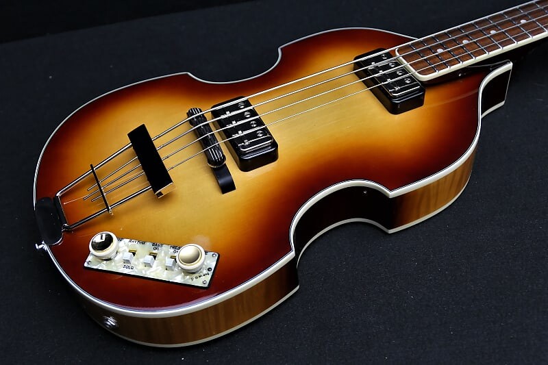 

Басс гитара Hofner HCT-500/1-SB Custom Conversion Tea Cups LaBella's & Custom Control Plate Look Likes PAUL M's