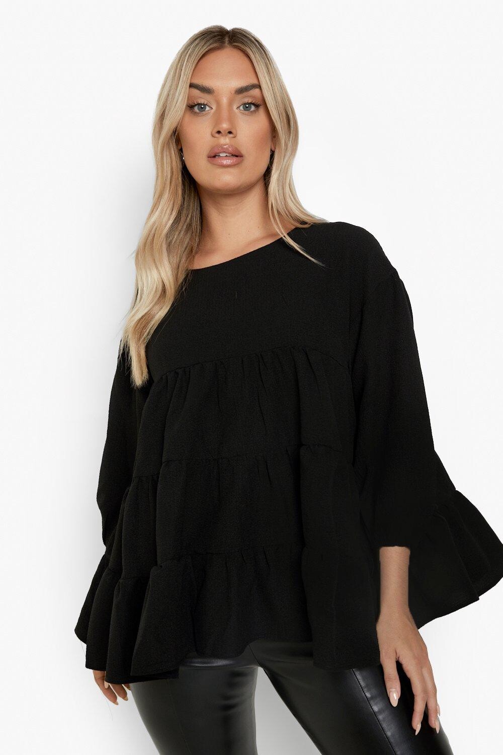 

Топ plus с мятким ярусом Boohoo, черный