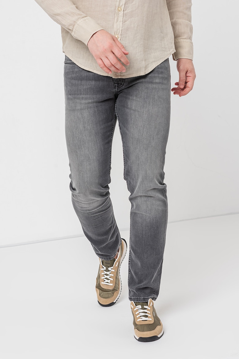 цена Делавэрские узкие джинсы Boss, серый