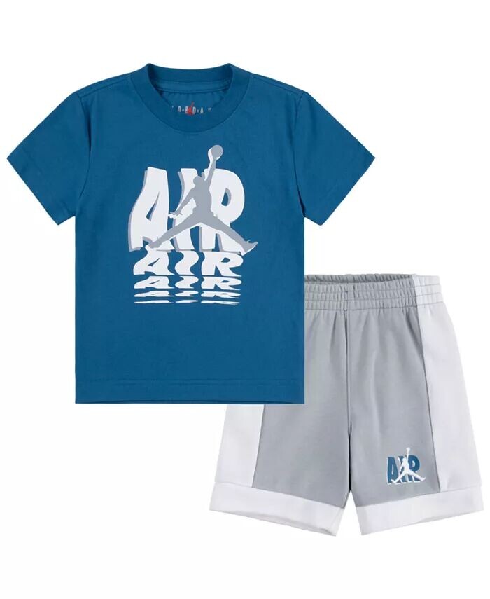 

Комплект из футболки и шорт Little Boys Galaxy Jordan, черный