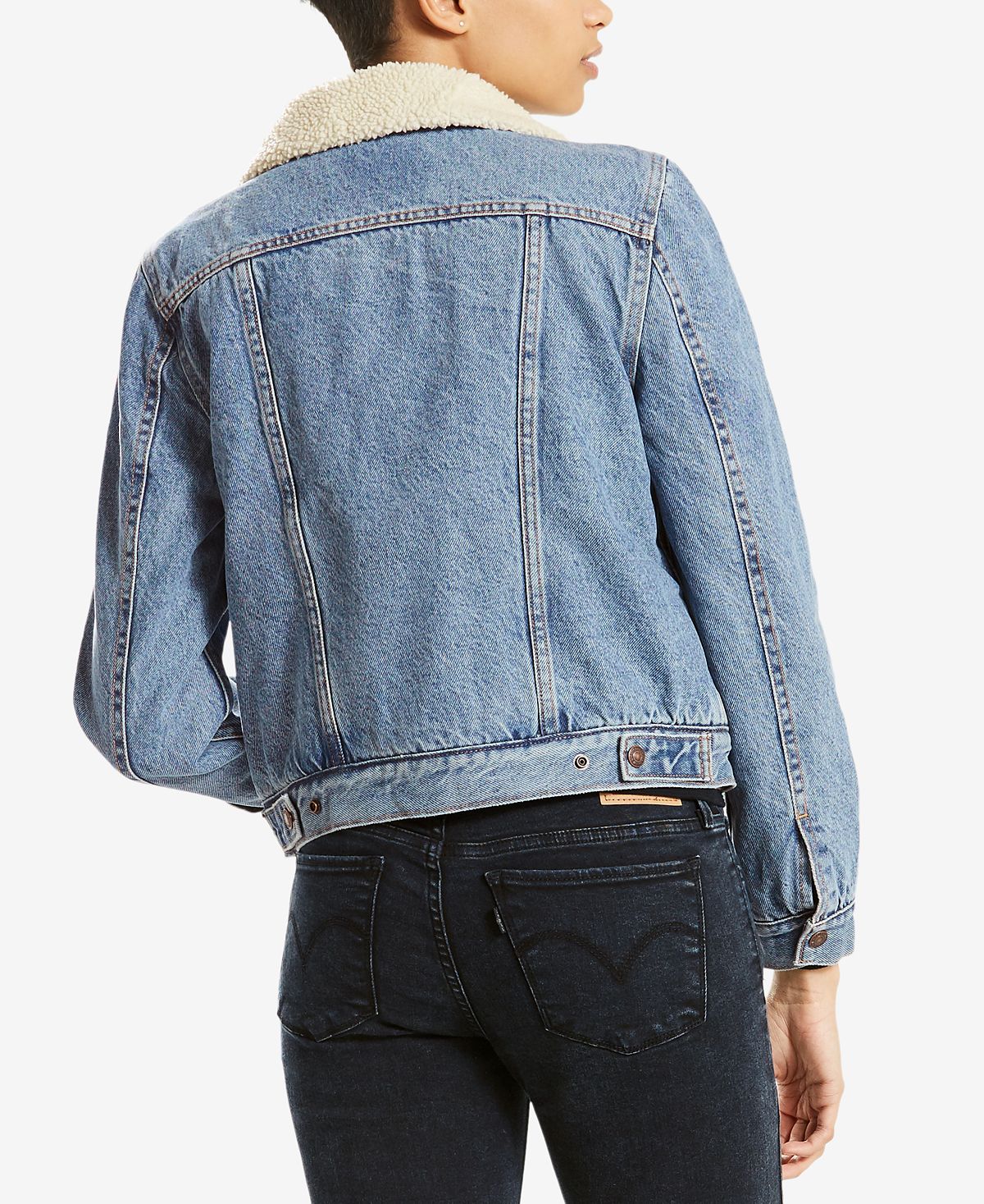 Куртка джинсовая оригинал. Шерпа Levis женская. Синий Levis Jacket Trucker Sherpa. Levis Original Trucker Jacket 361360038 women. Куртка Левис шерпа женская.