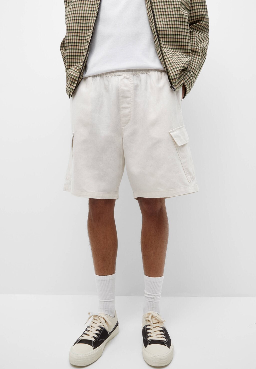 

Шорты Rustic Bermuda PULL&BEAR, бежевый