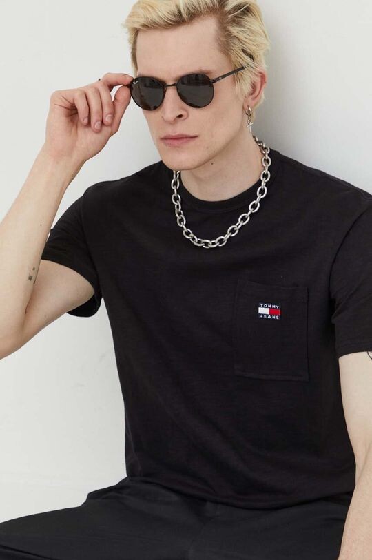 

Хлопковая футболка Tommy Jeans, черный