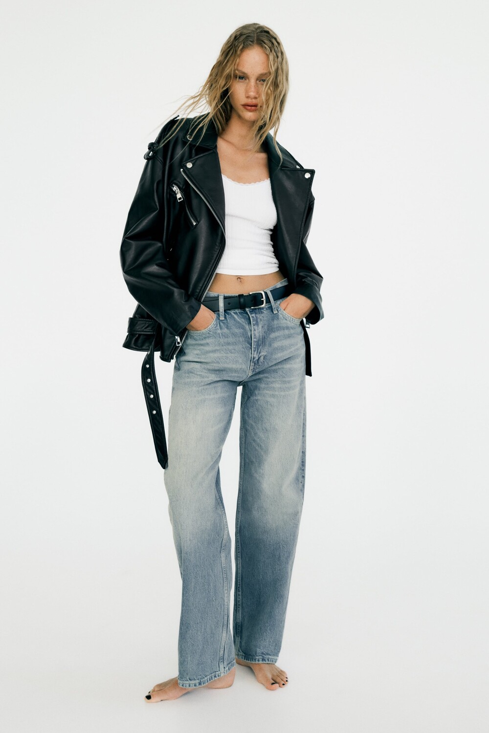 

Куртка оверсайз из искусственной кожи Zara, черный