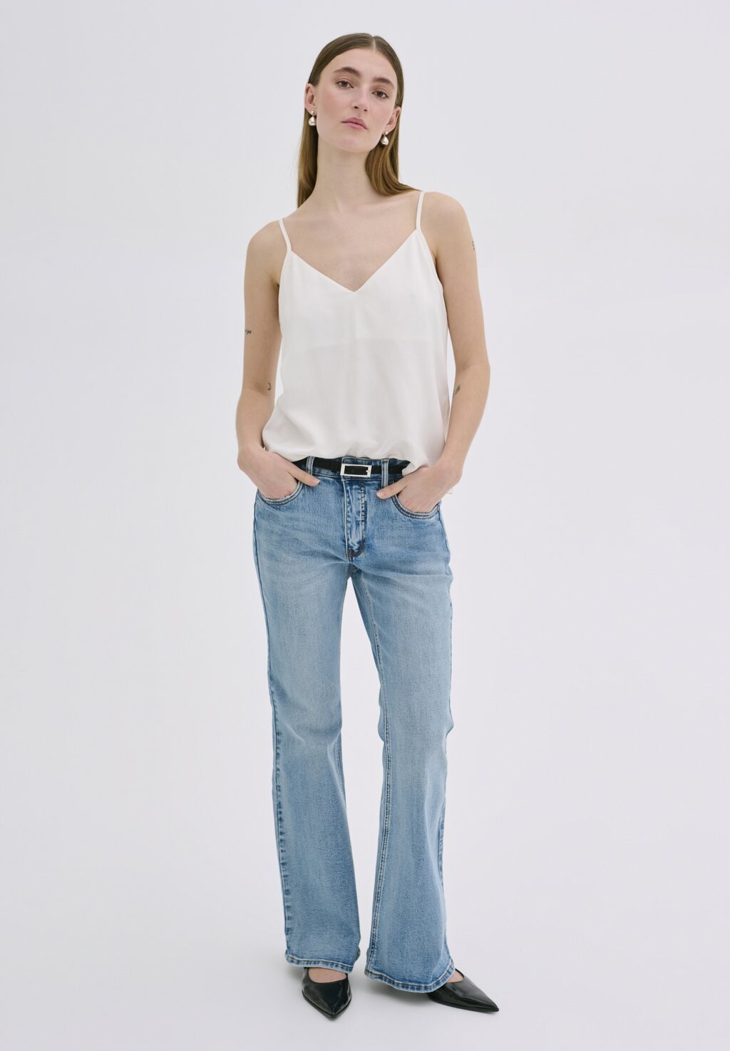 

Джинсы Bootcut DANGOMW 144 HIGH My Essential Wardrobe, светло-голубой
