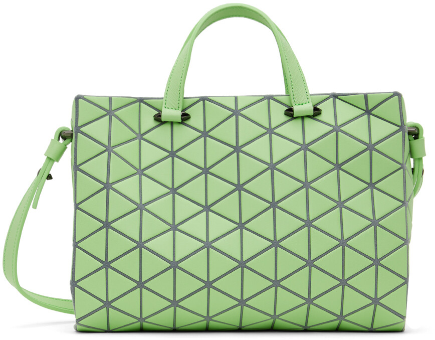 

Зеленая матовая сумка Tonneau Bao Bao Issey Miyake, цвет Lt. green