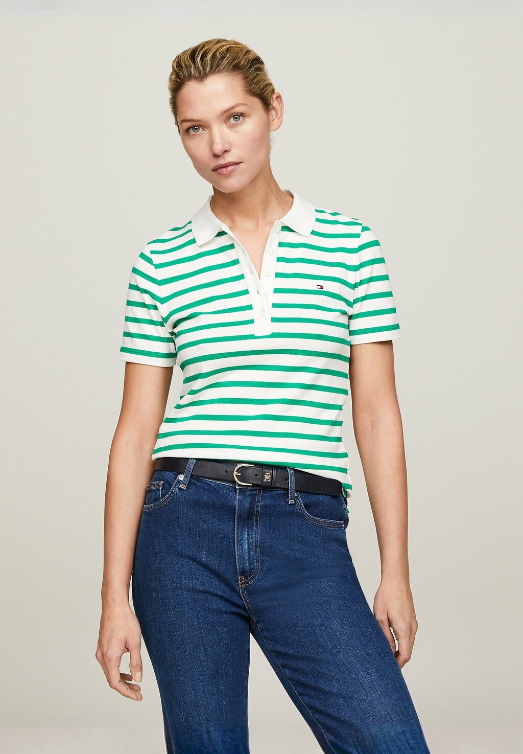 

Рубашка-поло 1985 Slim Stripe Tommy Hilfiger, бретонский экрю, олимпийский зеленый цвет