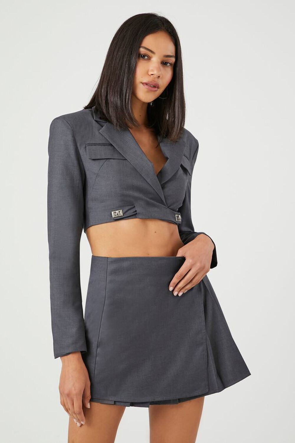 

Мини-юбка со складками и запахом Forever 21, серый