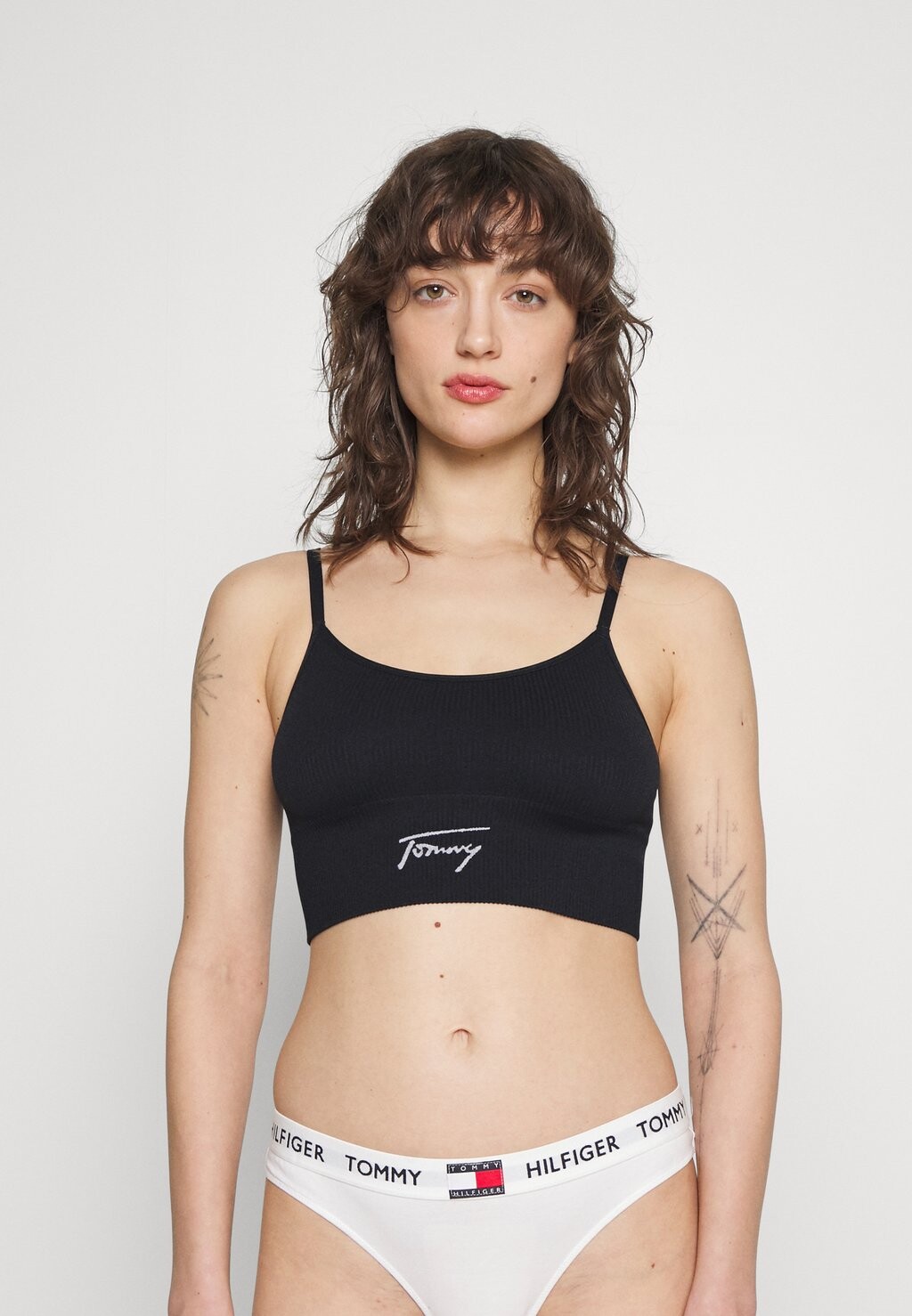 

Бюстье Tommy Jeans, черный