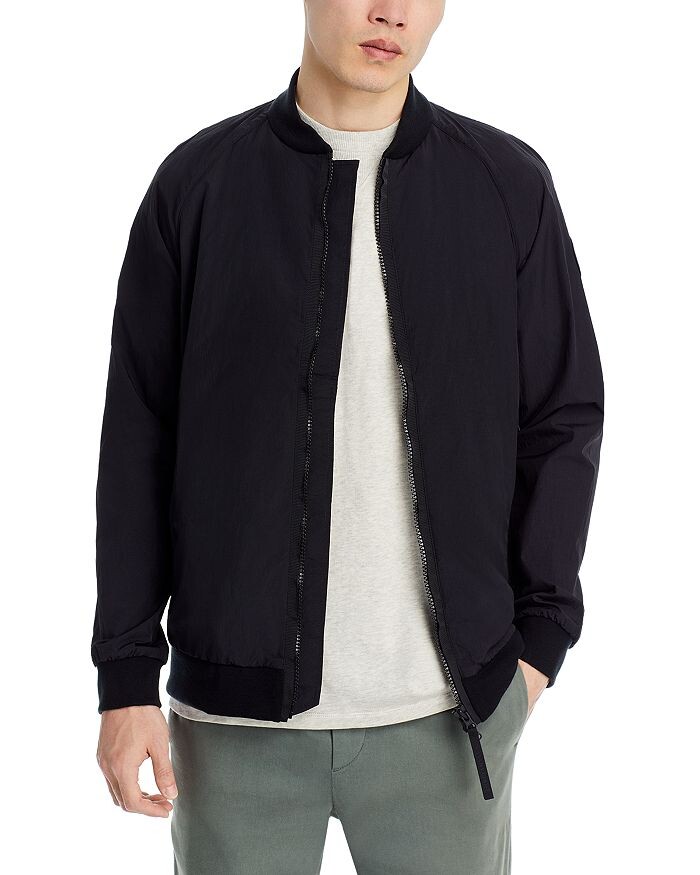 

Новая ветровая куртка-бомбер Canada Goose Faber, черный