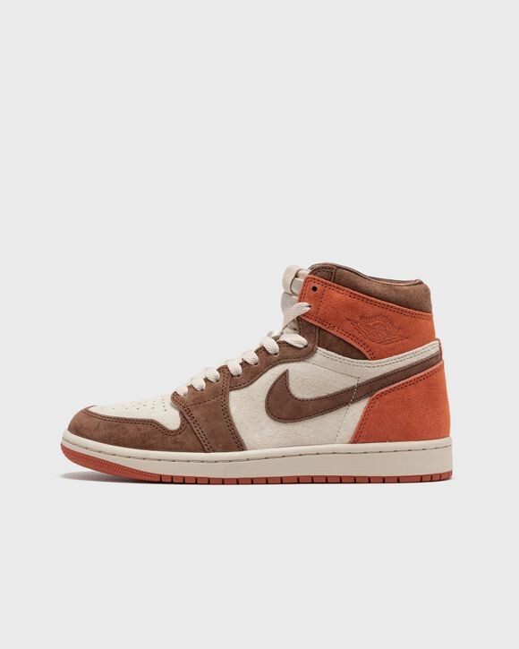 

Кроссовки Jordan Wmns Air Jordan 1 Retro Hi Og Sp, цвет cacao wow/cacao wow-sanddrift