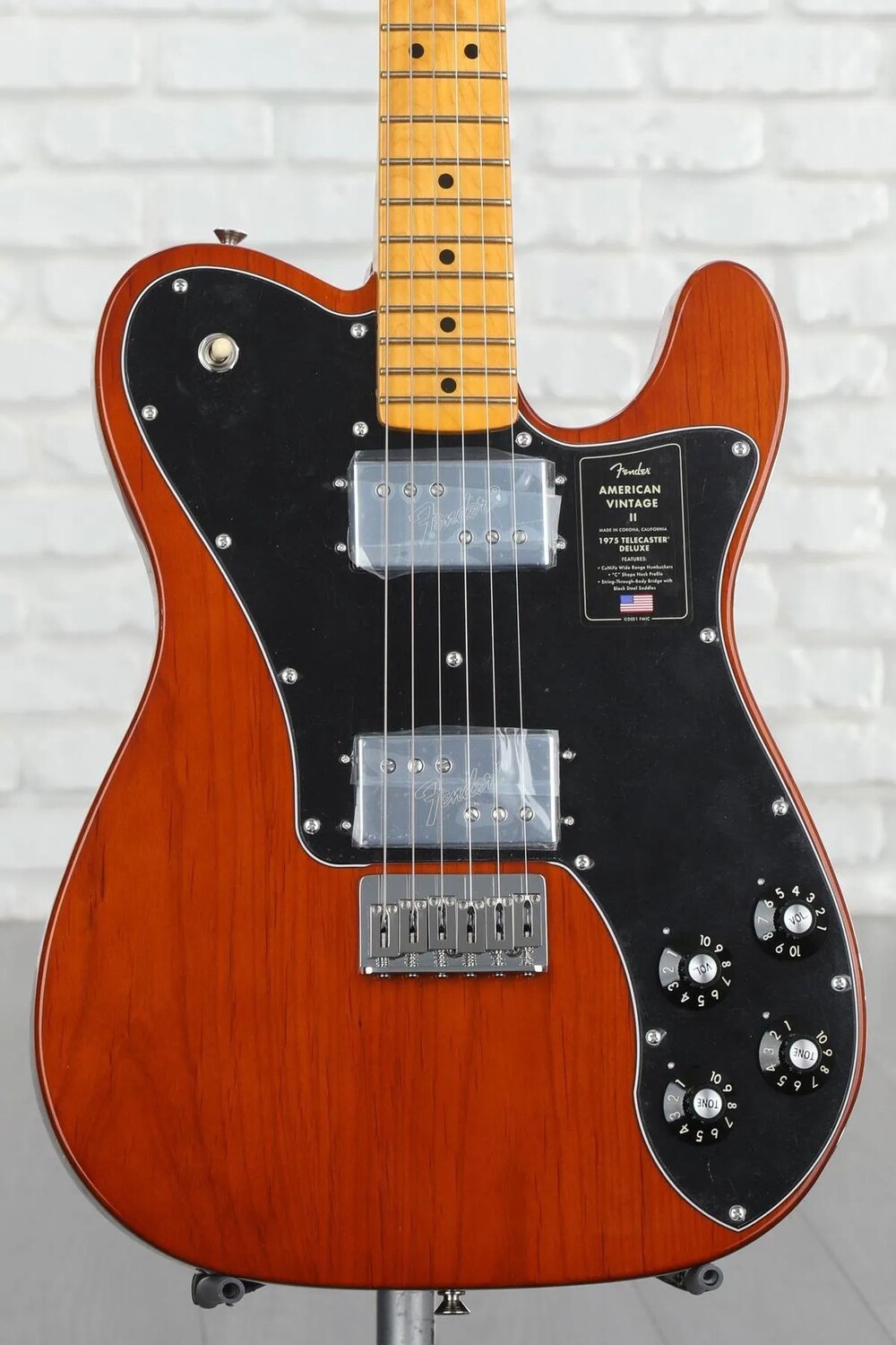 

Электрогитара Fender American Vintage II 1975 Telecaster Deluxe — мокко