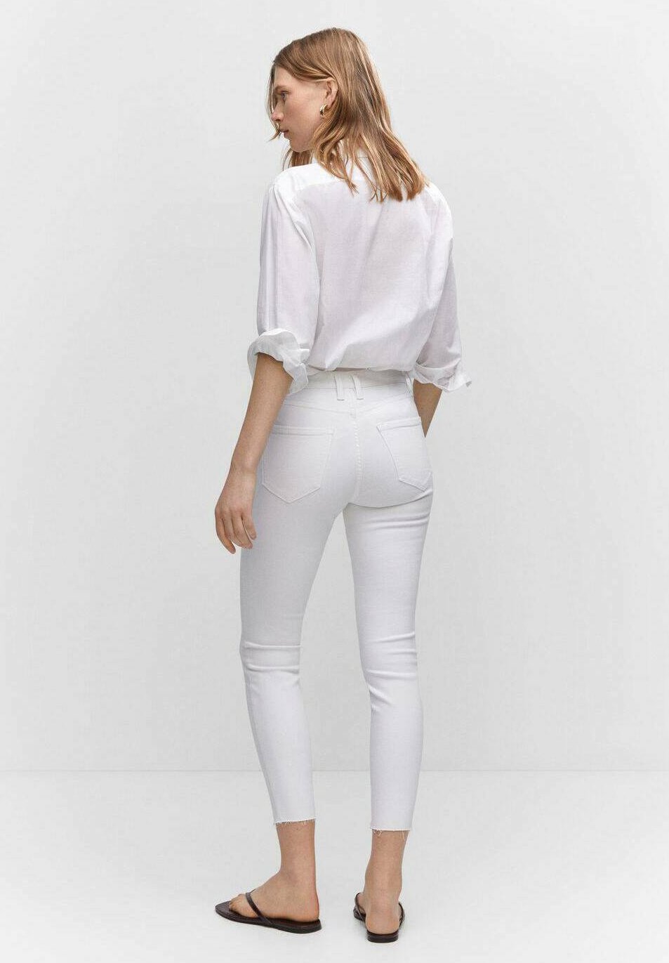 <b>Джинсы</b> <b>Skinny</b> Fit <b>Mango</b>, белый - фото 2. <b>Джинсы</b> <b>Skinny</b> Fit <b>Mango</b>, белый -.....