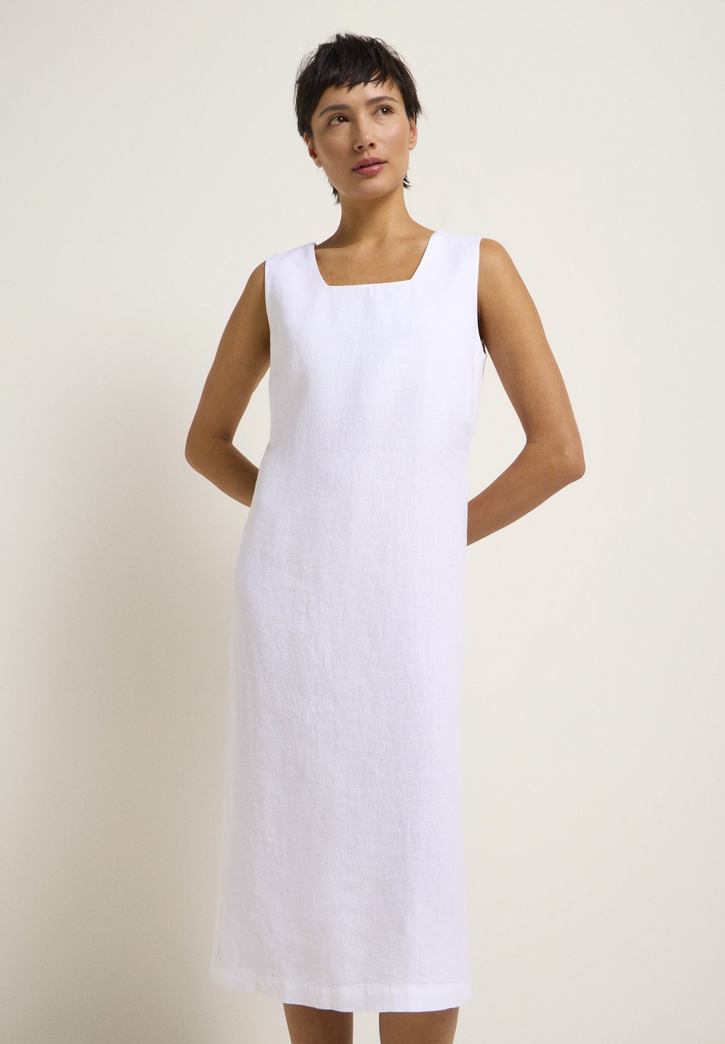 цена Повседневное платье LANIUS, цвет white
