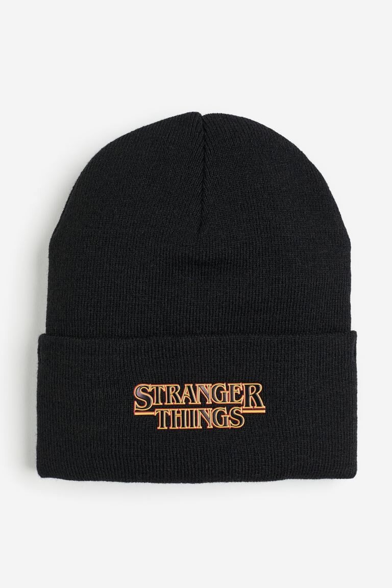 

Шапка H&M Stranger Things Appliqued Beanie, черный