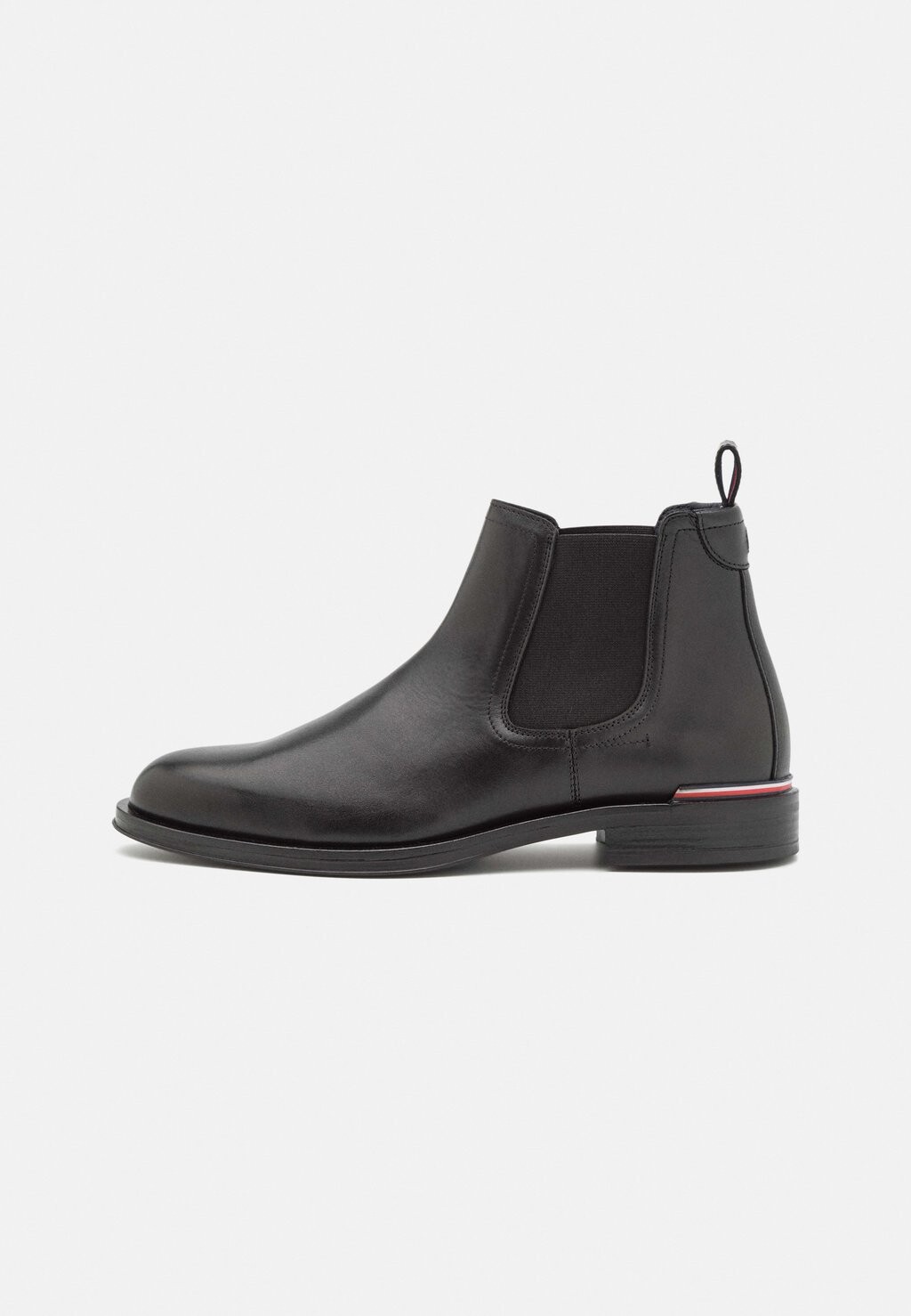 

Классические ботильоны Tommy Hilfiger CORE CHELSEA, черный