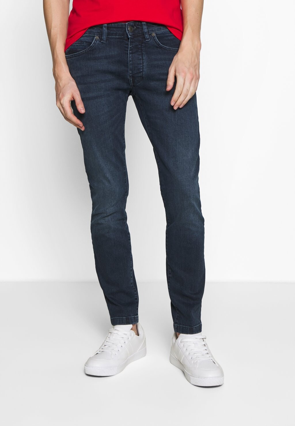

Джинсы Slim fit DRYKORN