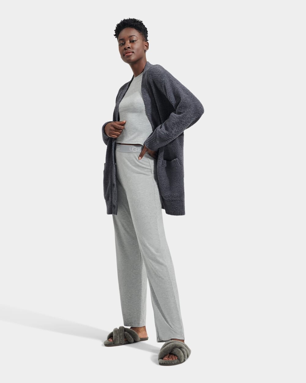 

Свитер Joselyn Cardigan II UGG, черный