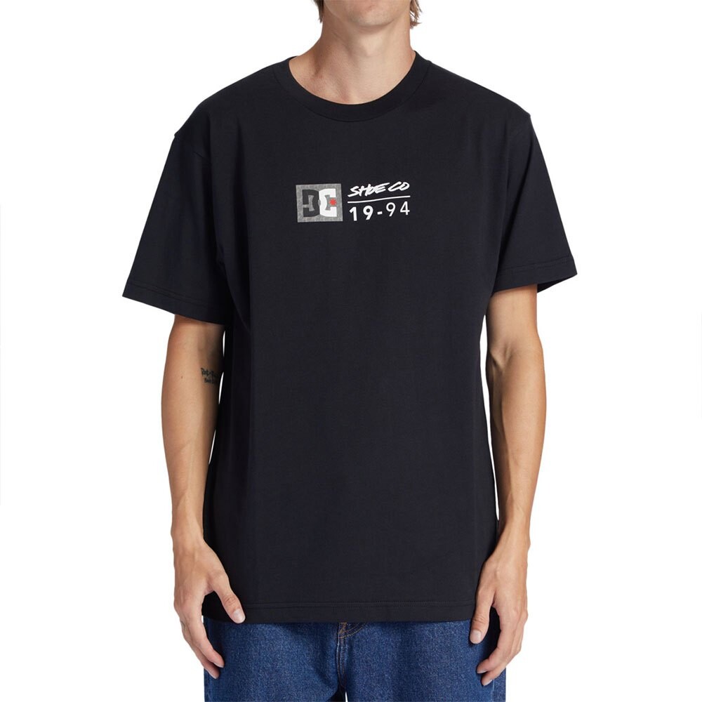 

Футболка Dc Shoes DC Split Star, черный